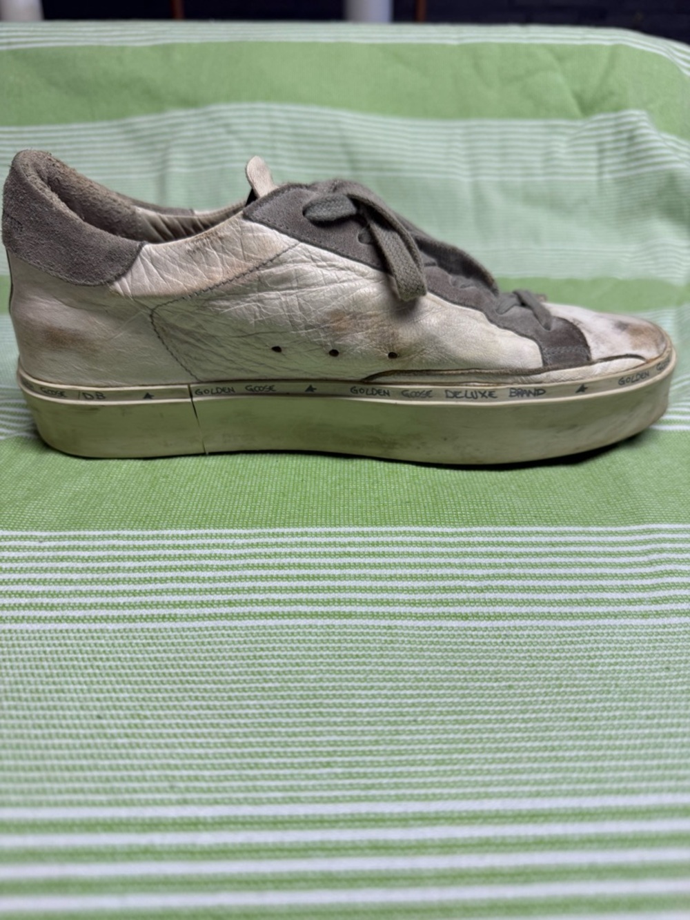 Golden Goose Women's White and Gray Low-Top Platform Sneakers - Picture 5 of 8